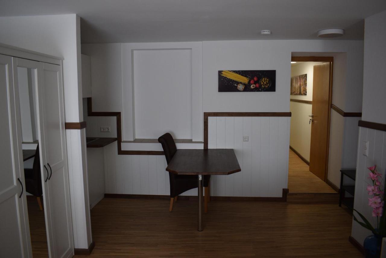 Apartments Mit Klimaanlage Am Neckarufer, Schoene Aussicht Bad Friedrichshall Eksteriør billede